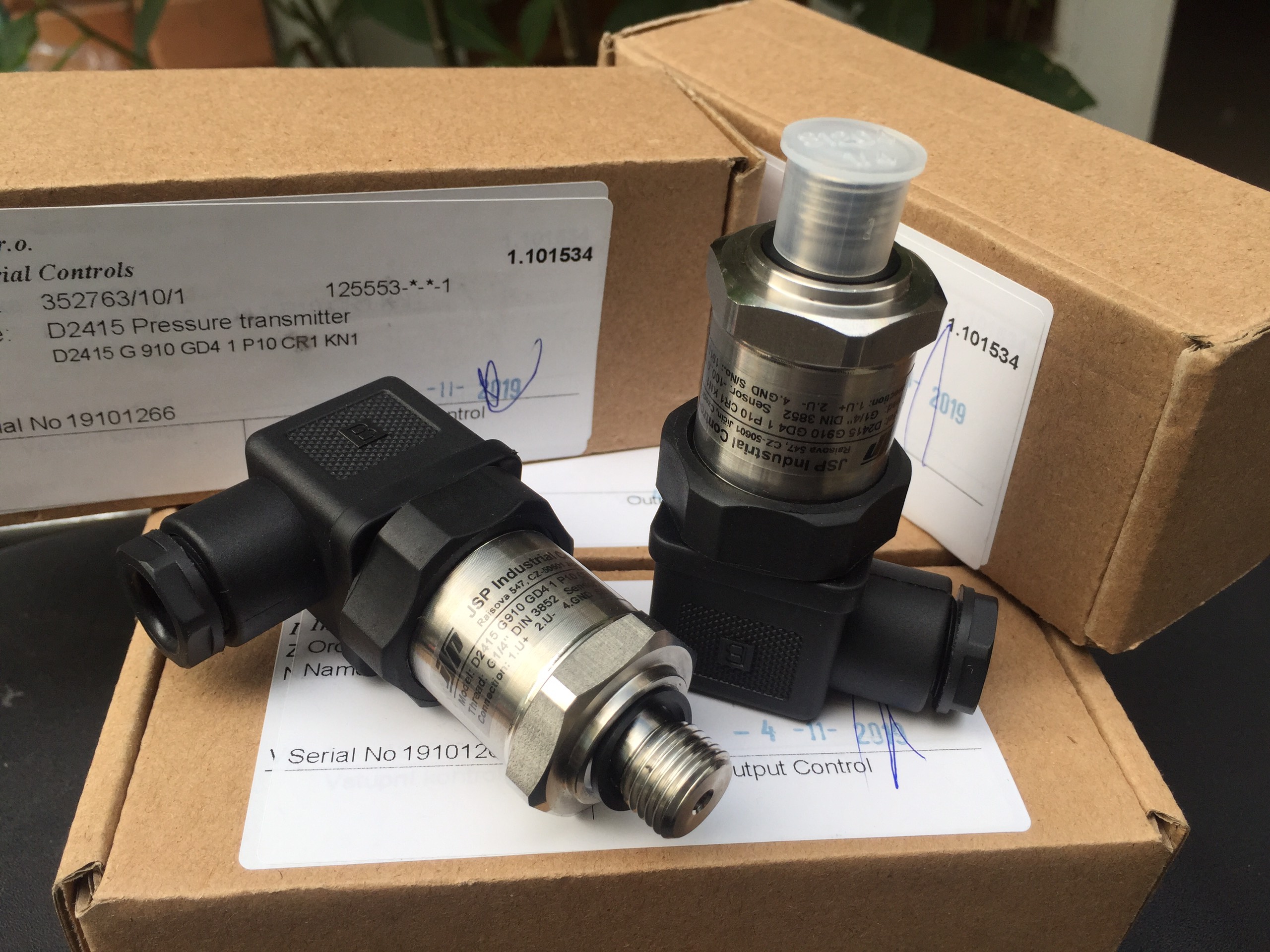 Cảm biến áp suât âm D2415
